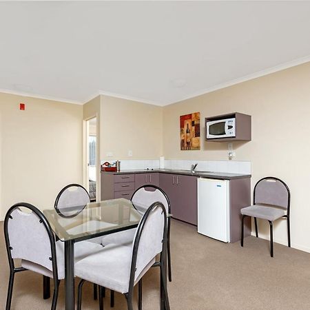 Bk'S Chardonnay Motor Lodge Masterton Εξωτερικό φωτογραφία