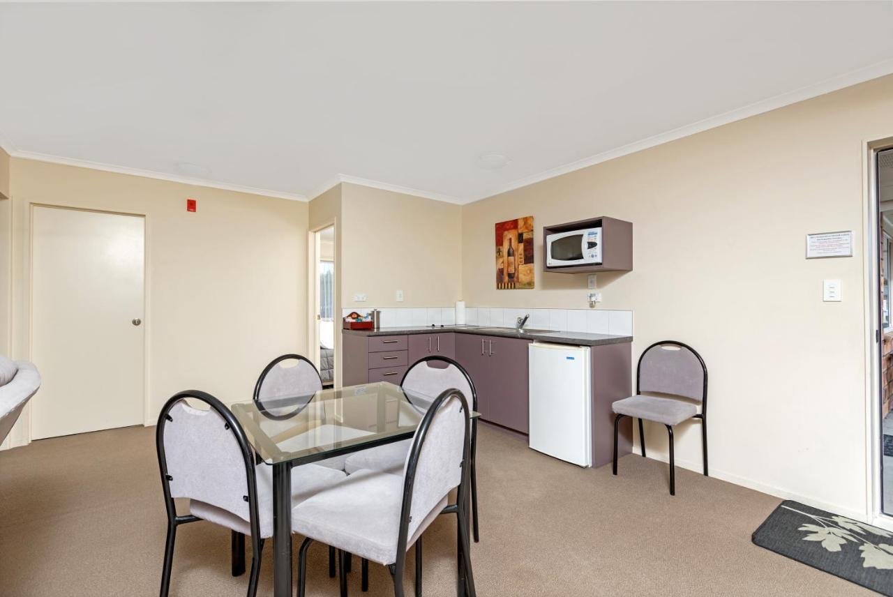 Bk'S Chardonnay Motor Lodge Masterton Εξωτερικό φωτογραφία